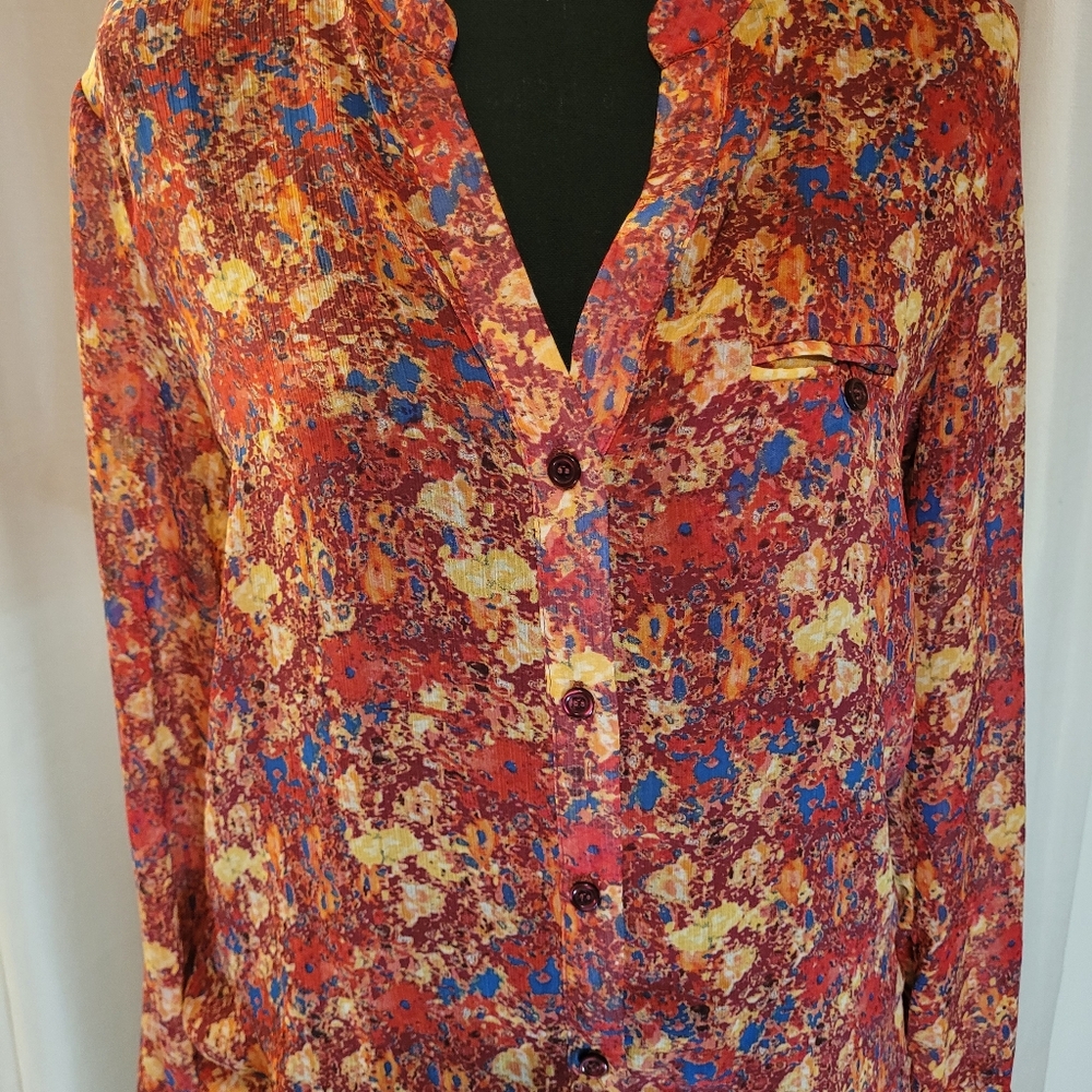 Floral Feminine Button Down Shirt, M, Lightweight, Kut From The Cloth